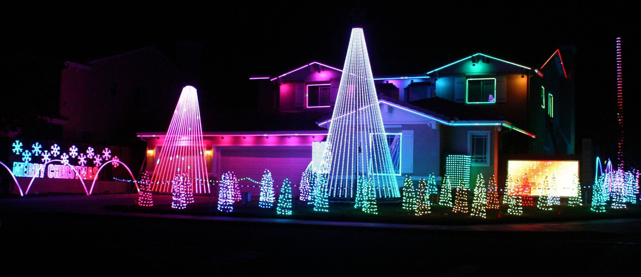 Alexanders' display at night